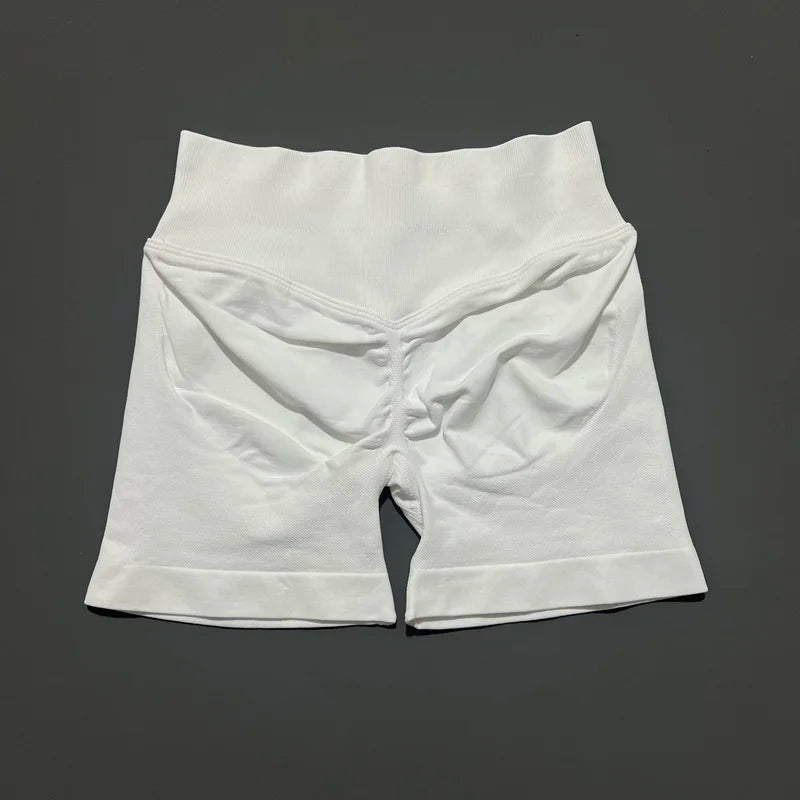 Shorts Deportivos HISTELLO Impacts de 4.5" para Mujer, Shorts de Ciclismo de Cintura Baja, Shorts de Gimnasio, Leggings de Yoga sin Costuras con Efecto Push-Up