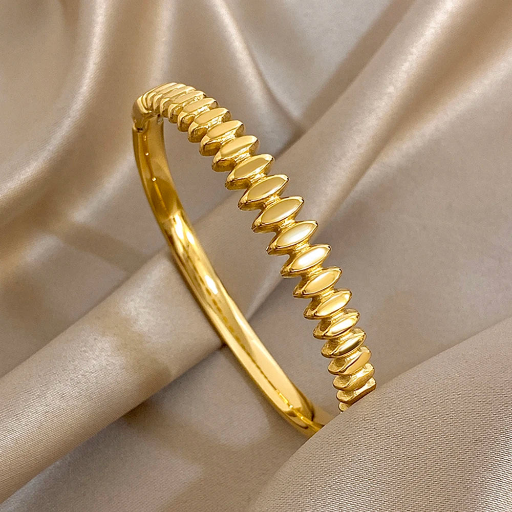 New Gold Plated Stainless Steel Bracelet with Colorful Rhinestone Inlays, Luxury Open Bangles, Bracelets for Women and Men, Jewelry