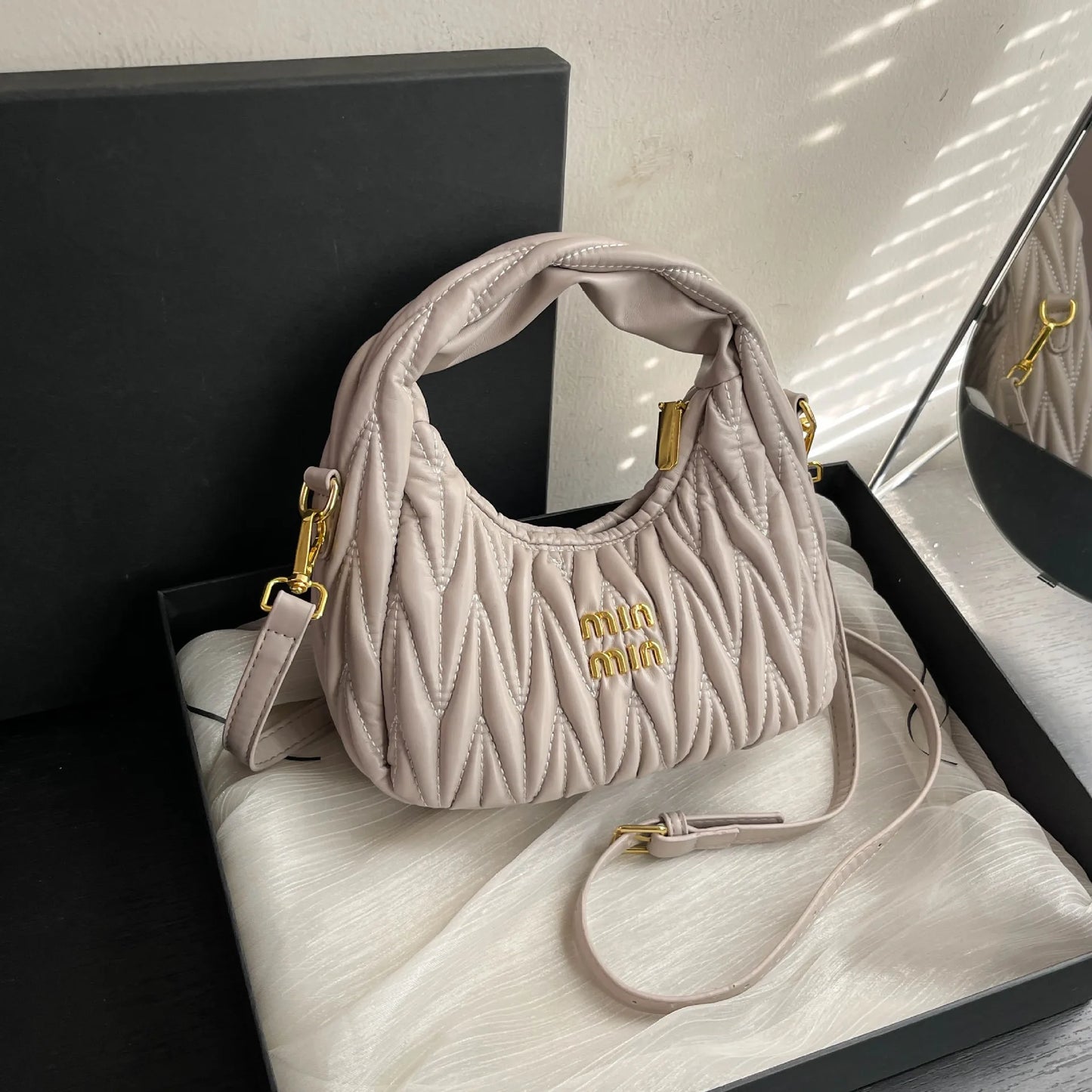 Women's Lightweight Luxury Crossbody Bags, Fashion Outdoor Shoulder Bag