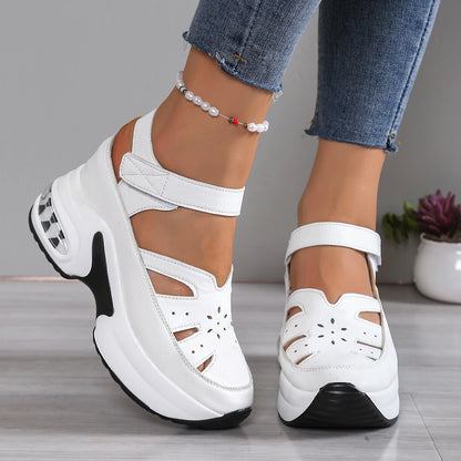 Nuevas sandalias de verano con punta cerrada para mujer, Zapatos informales de talla grande a la moda, nuevas sandalias de plataforma cómodas y ligeras con agujeros, Zapatos