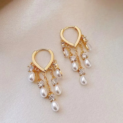 2023 New Fashion Trend Unique Design Elegant Delicate Lightweight Luxury Pearl Tassel Earrings High Jewelry Party Favors for Women