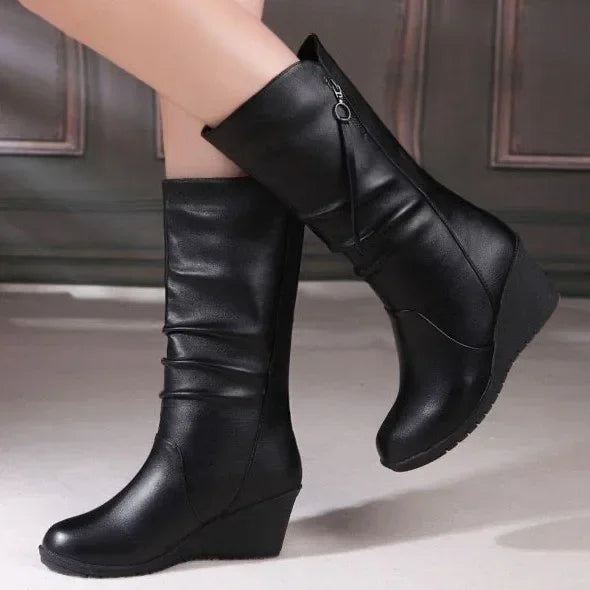 Botas de invierno para Mujer, Botas de nieve cálidas de felpa, Botas de tacón alto a media pantorrilla a la moda para Mujer, Botas de cuero de alta calidad para Mujer