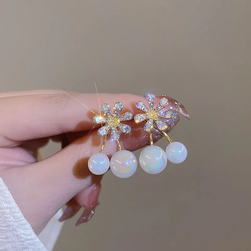 2023 New Fashion Trend Unique Design Elegant Delicate Lightweight Luxury Pearl Tassel Earrings High Jewelry Party Favors for Women