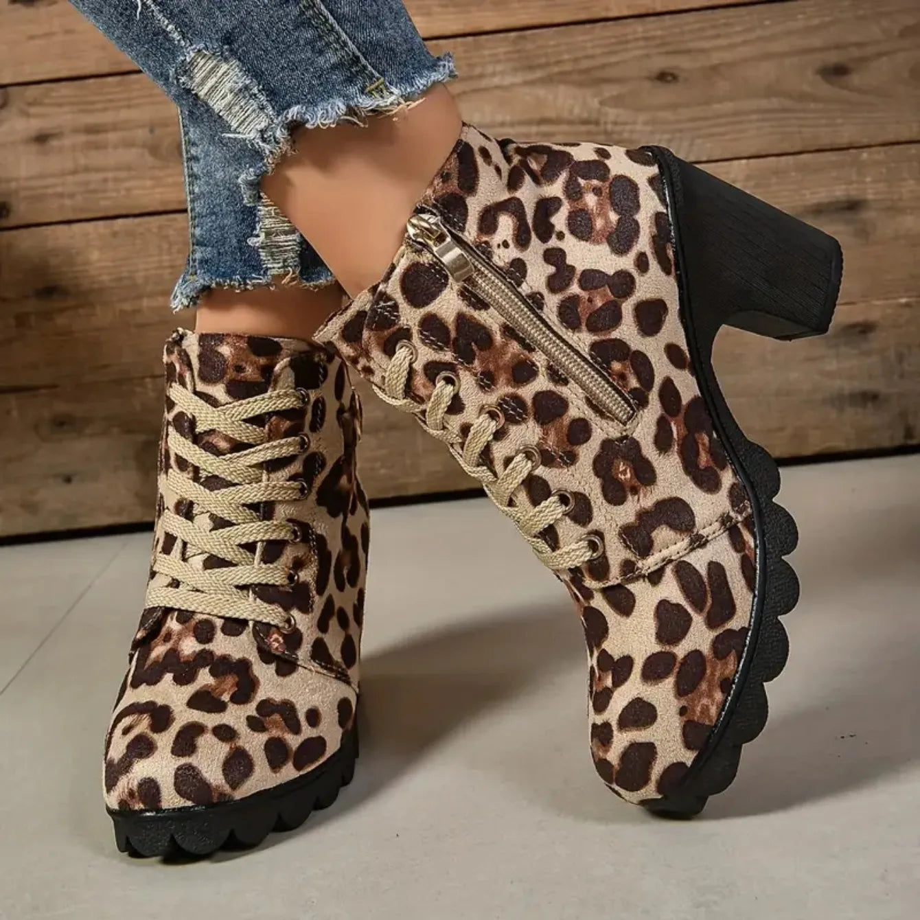 Women's Anti-slip Lace-up Boots, High Heel Shoes, Outdoor Fashion, High Quality, Autumn and Winter