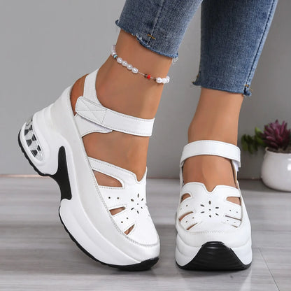 Nuevas sandalias de verano con punta cerrada para mujer, Zapatos informales de talla grande a la moda, nuevas sandalias de plataforma cómodas y ligeras con agujeros, Zapatos