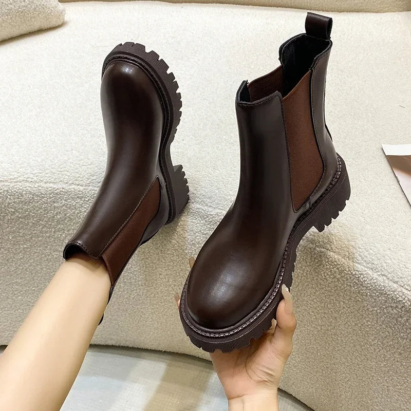Botas Chelsea, nuevos zapatos de invierno de suela gruesa para mujer, botas cortas de suela gruesa a la moda de otoño para mujer