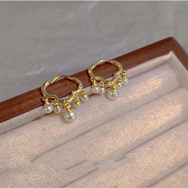 2023 New Fashion Trend Unique Design Elegant Delicate Lightweight Luxury Pearl Tassel Earrings High Jewelry Party Favors for Women