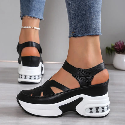 Nuevas sandalias de verano con punta cerrada para mujer, Zapatos informales de talla grande a la moda, nuevas sandalias de plataforma cómodas y ligeras con agujeros, Zapatos