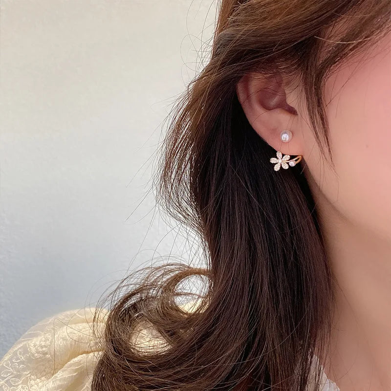 2023 New Fashion Trend Unique Design Elegant Delicate Lightweight Luxury Pearl Tassel Earrings High Jewelry Party Favors for Women