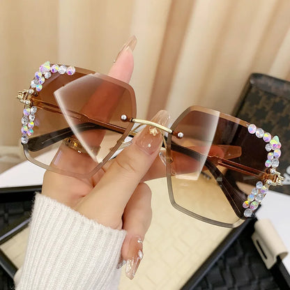 1 pair of trendy women's square rimless sunglasses with gradient lenses, crystal decoration, and metal material