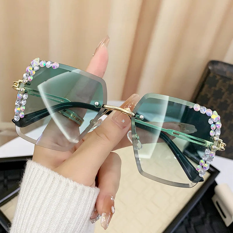 1 pair of trendy women's square rimless sunglasses with gradient lenses, crystal decoration, and metal material