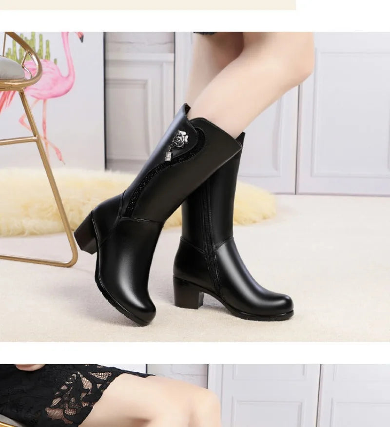 Botas de invierno para Mujer, Botas de nieve cálidas de felpa, Botas de tacón alto a media pantorrilla a la moda para Mujer, Botas de cuero de alta calidad para Mujer