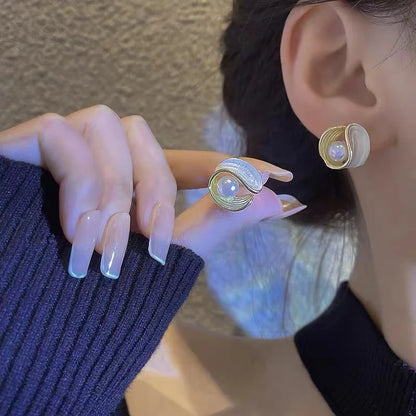 2023 New Fashion Trend Unique Design Elegant Delicate Lightweight Luxury Pearl Tassel Earrings High Jewelry Party Favors for Women