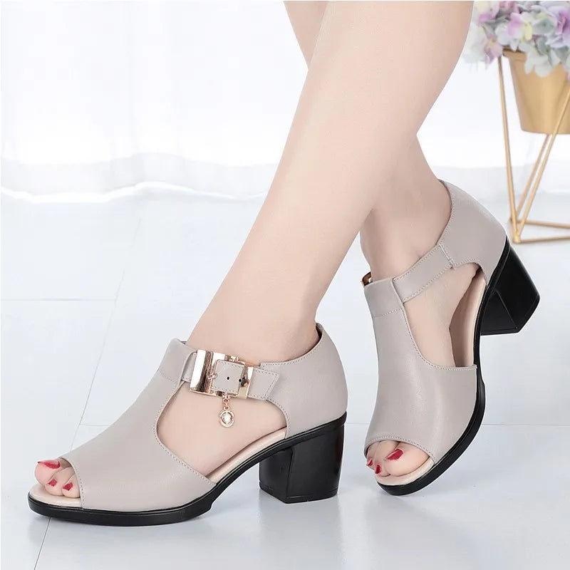 WOIZGIC Women's PU Sandals Summer Platform Cool Beach High Heel Open Toe Casual Outdoor Rhinestone Duck Strap
