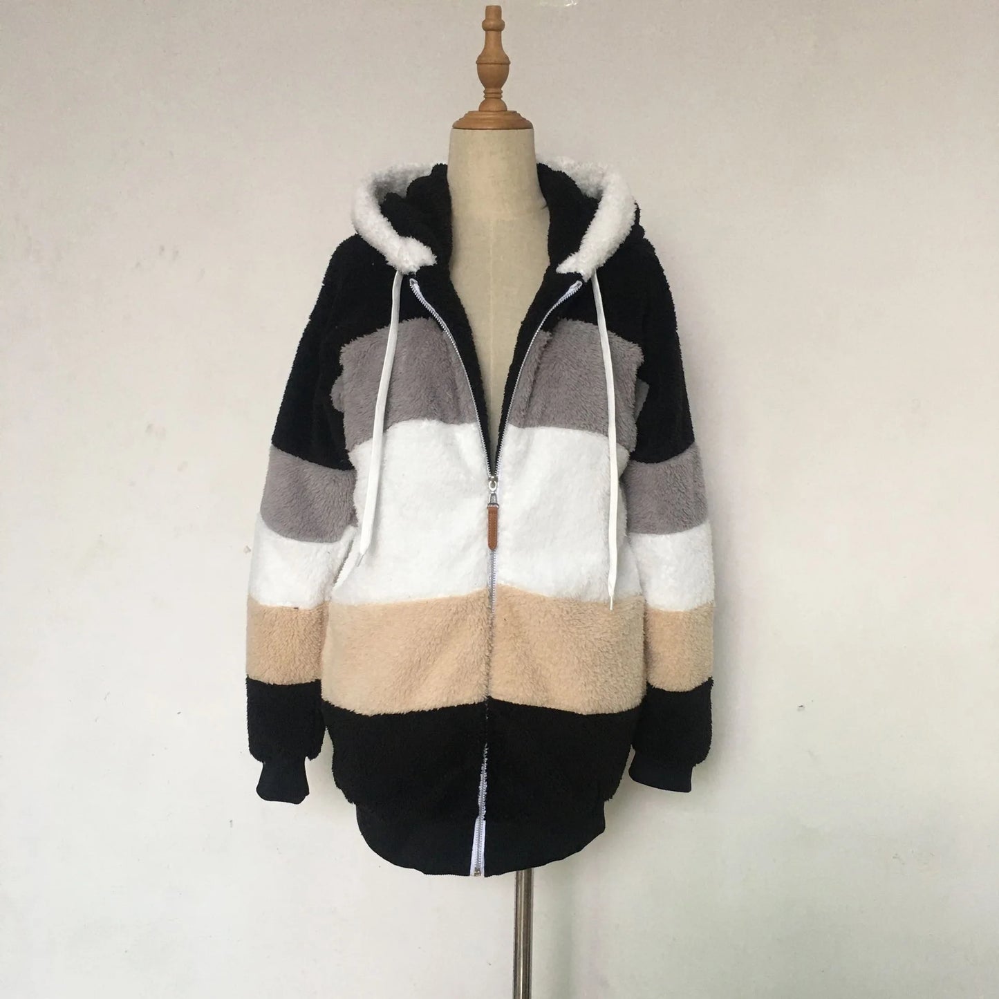 Chaqueta de gran tamaño para mujer, ropa de calle con capucha y bolsillo de felpa cálida, abrigo holgado para mujer, ropa femenina.