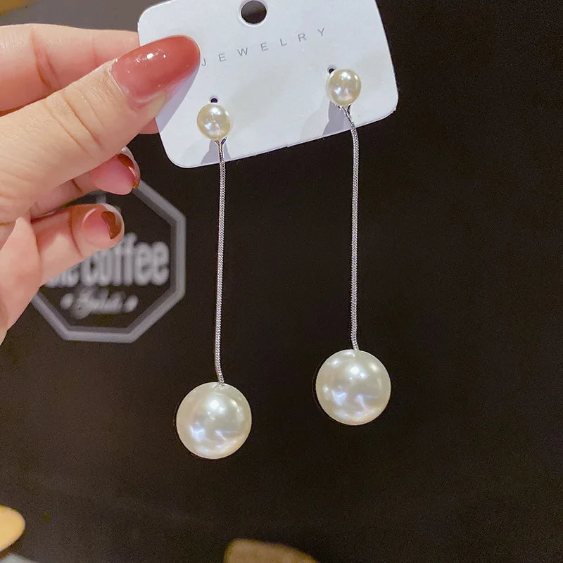 2023 New Fashion Trend Unique Design Elegant Delicate Lightweight Luxury Pearl Tassel Earrings High Jewelry Party Favors for Women