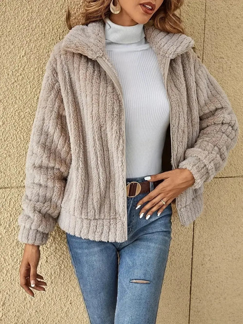 Women's Autumn/Winter Ribbed Plush Cardigan with Cutouts, Short Neck Coat 34/2000, Fashionable Warm and Cozy Outerwear